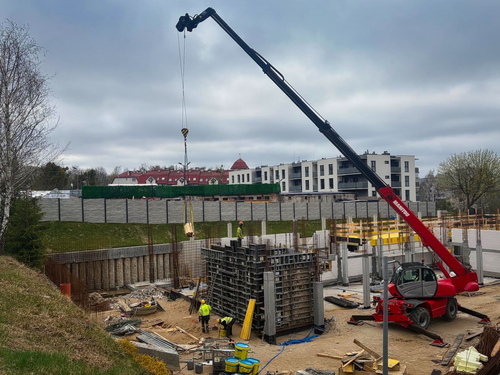 Ładowarka Manitou 2540 w Ruciński Budownictwo – nowy sprzęt